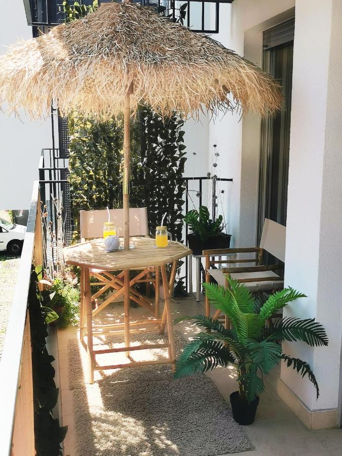 Jacuzzi Studio Apartman Mare'S Zagreb Exterior foto
